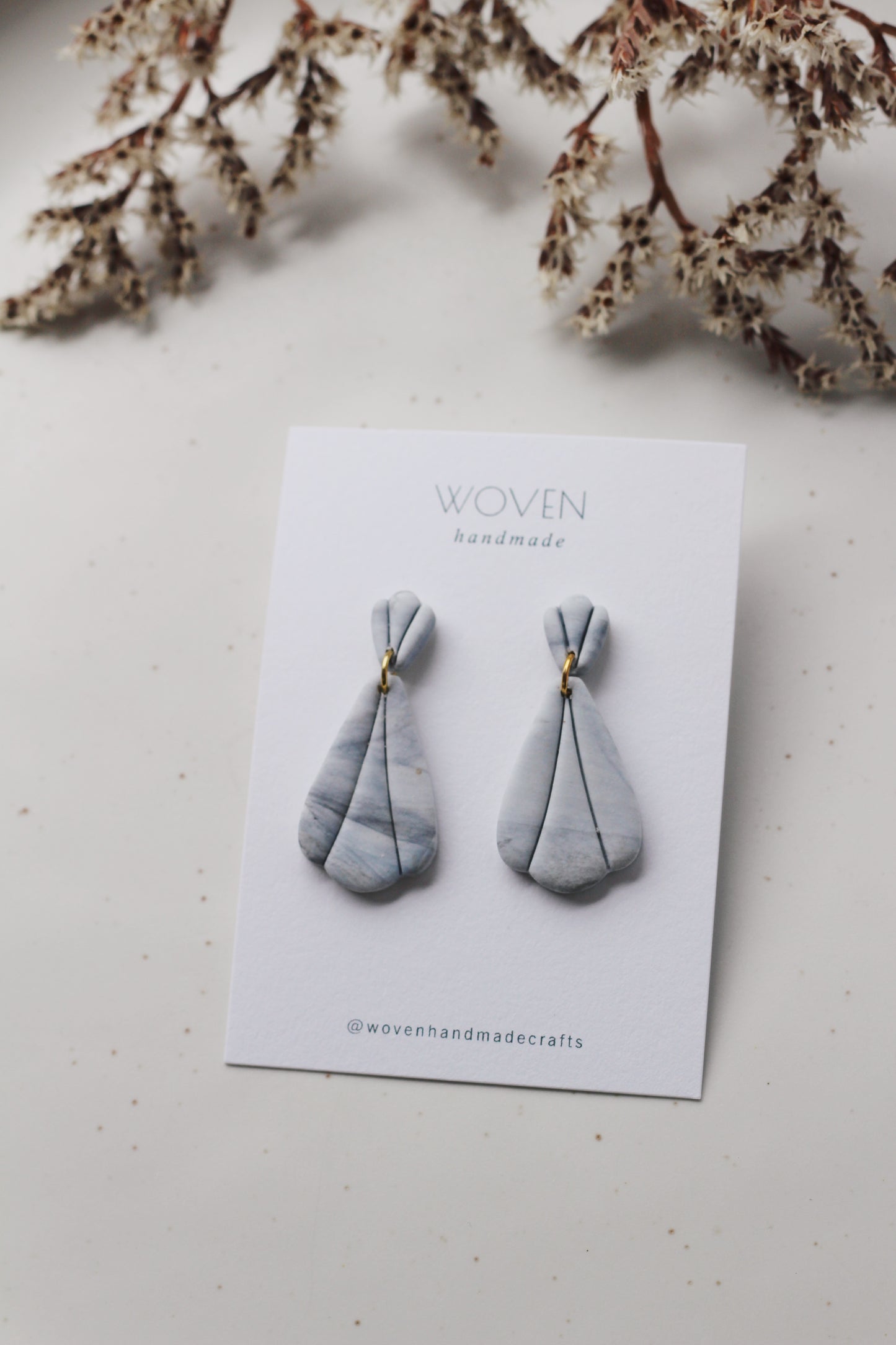 Fancy Teardrop (Multiple Colors)