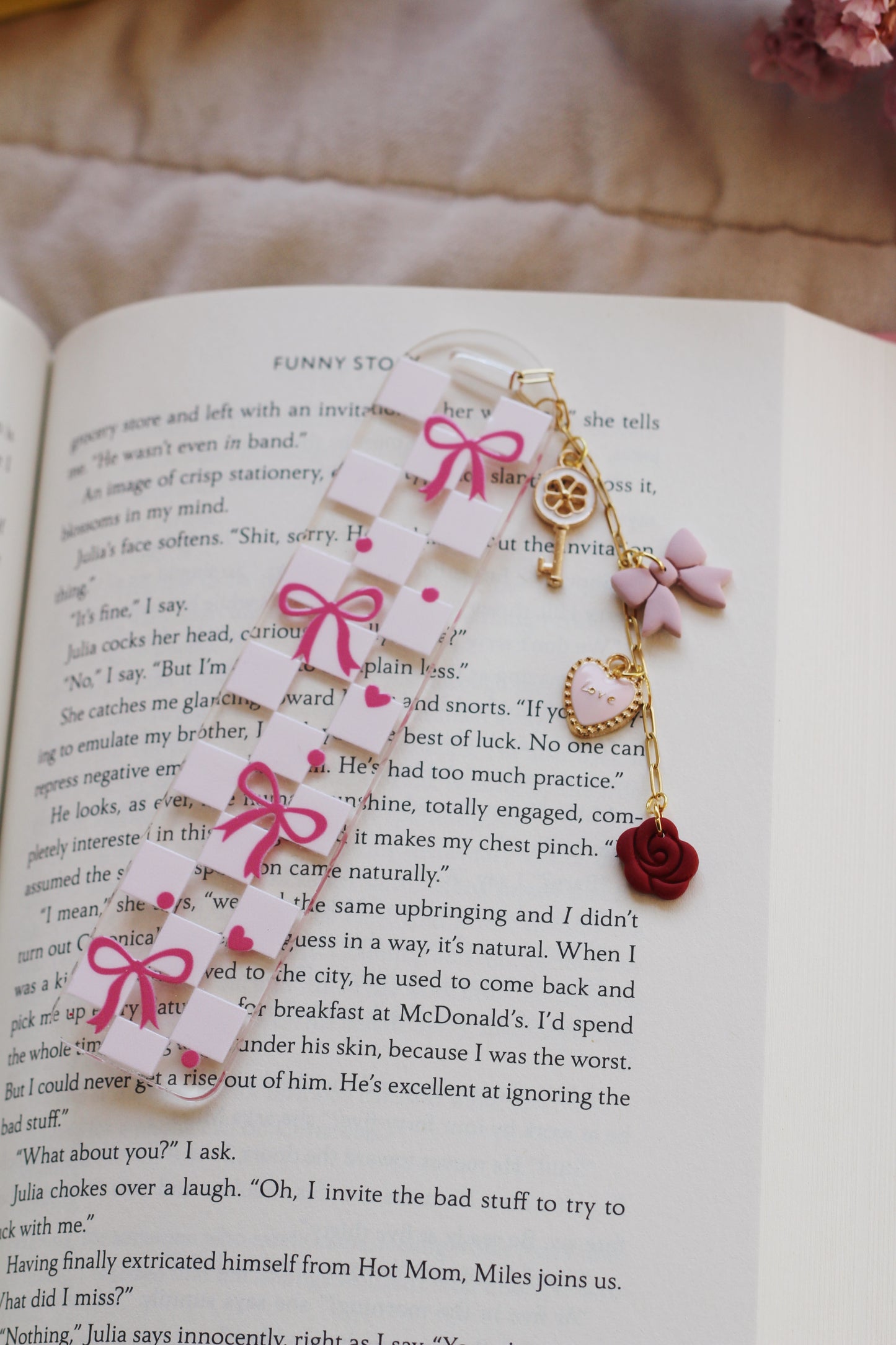 Checkered Bows Bookmark (Multiple Options)
