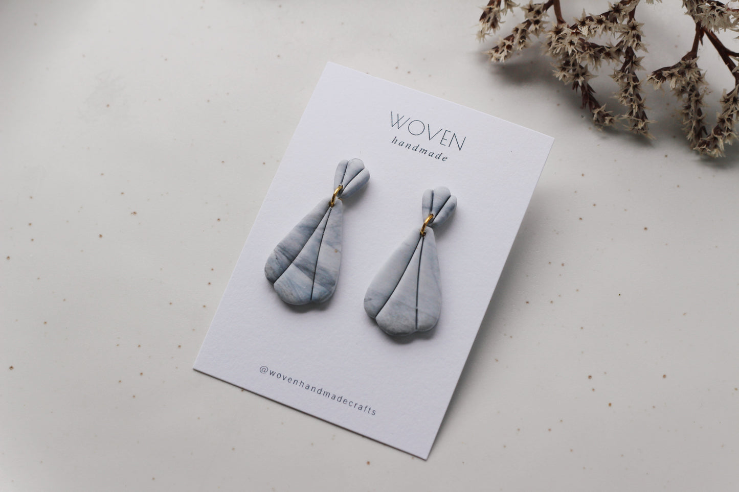 Fancy Teardrop (Multiple Colors)