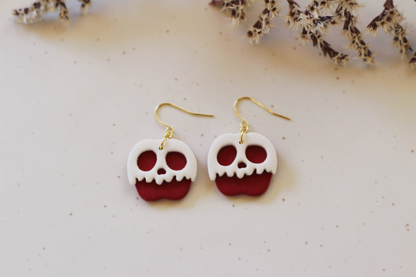 Poison Apples (Glow in the Dark)