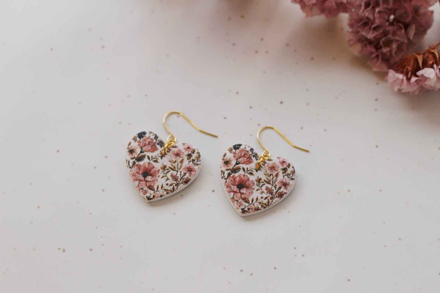 Vintage Hearts