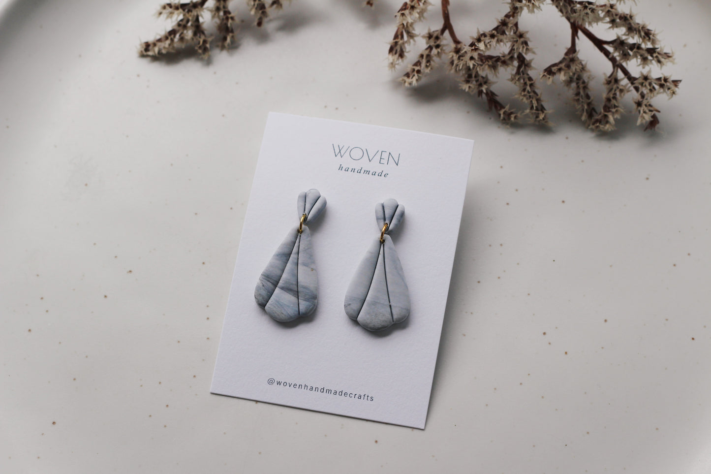 Fancy Teardrop (Multiple Colors)