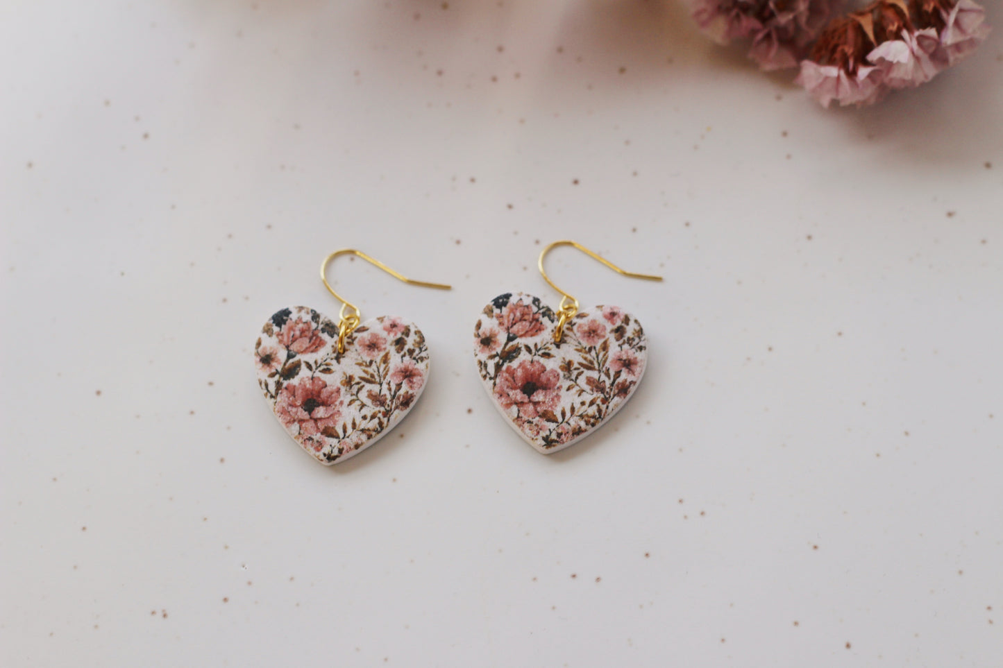 Vintage Hearts