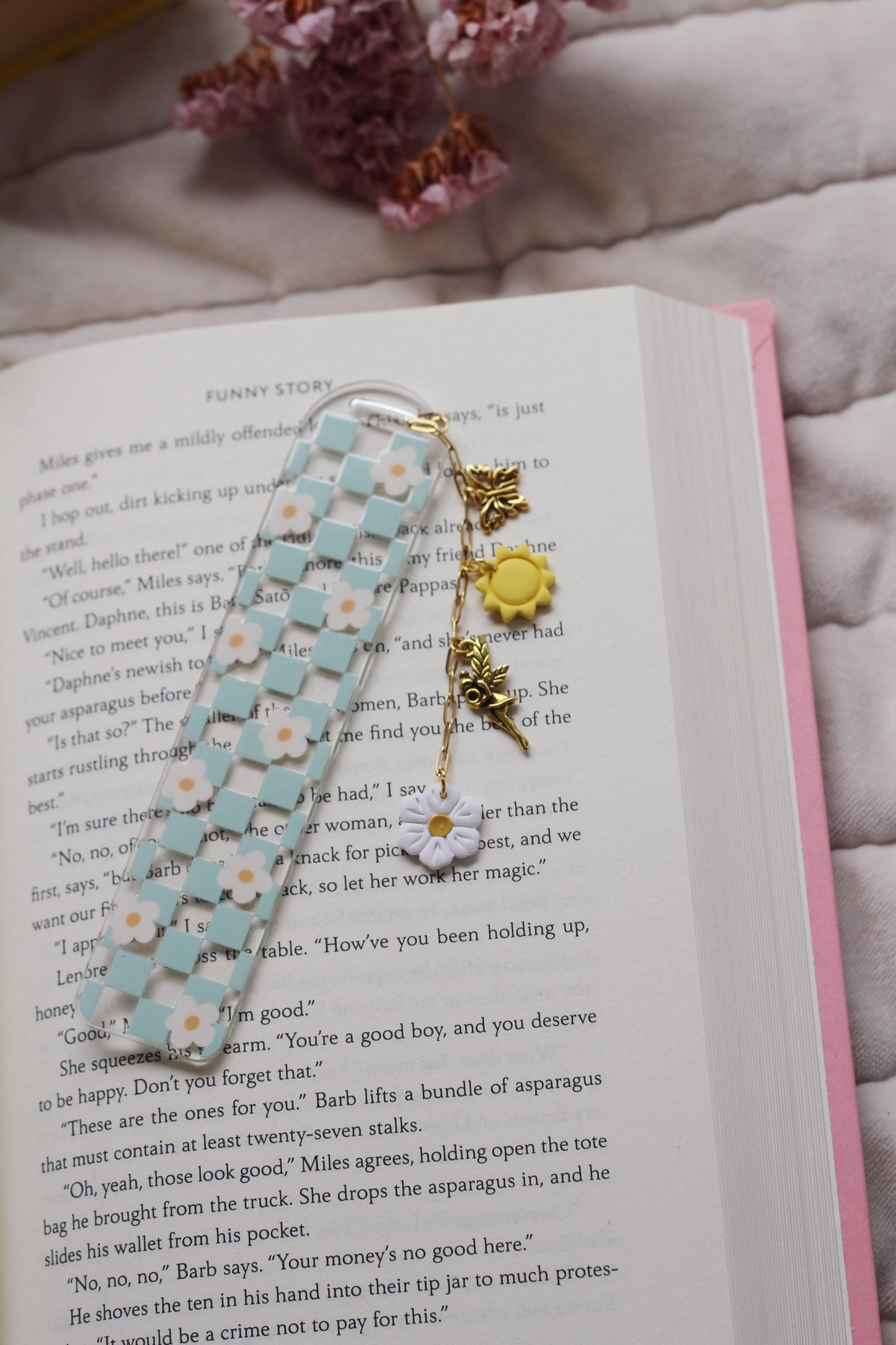 Blue Checkered Daisy Bookmark (Multiple Styles)