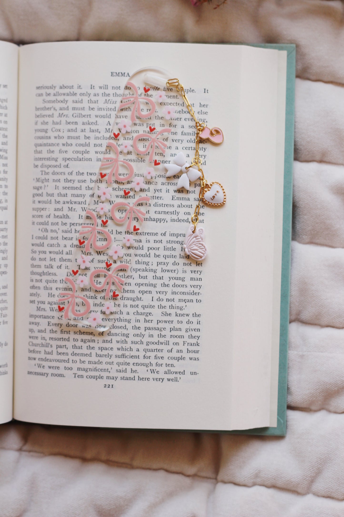 Pink Heart Bow Bookmark