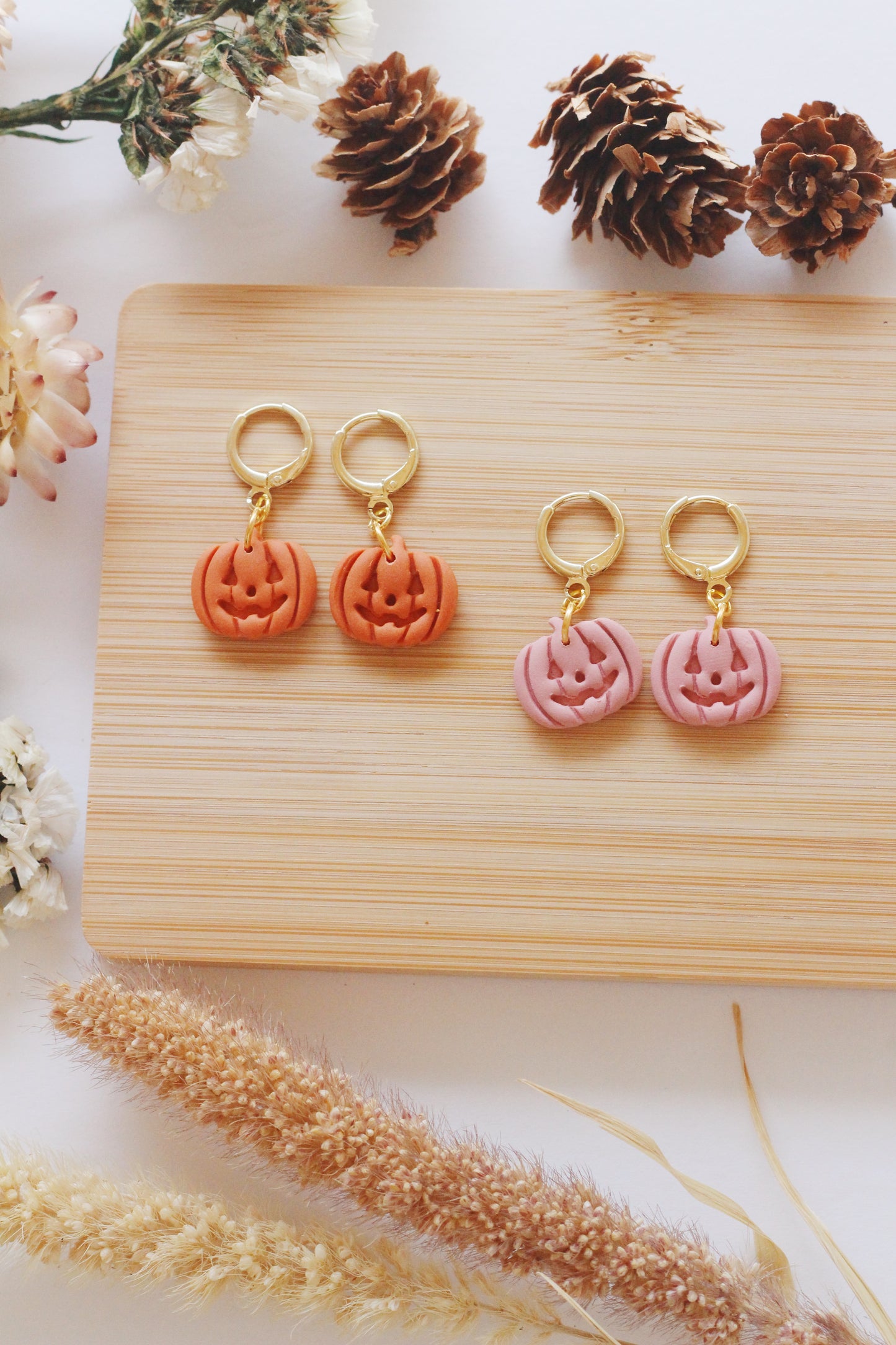 Mini Jack-o-lantern Huggies (Multiple Colors)