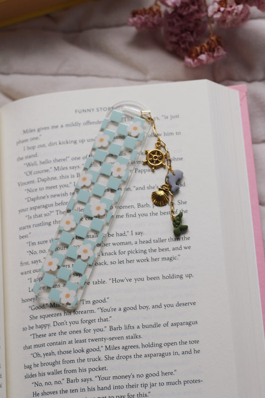 Blue Checkered Daisy Bookmark (Multiple Styles)