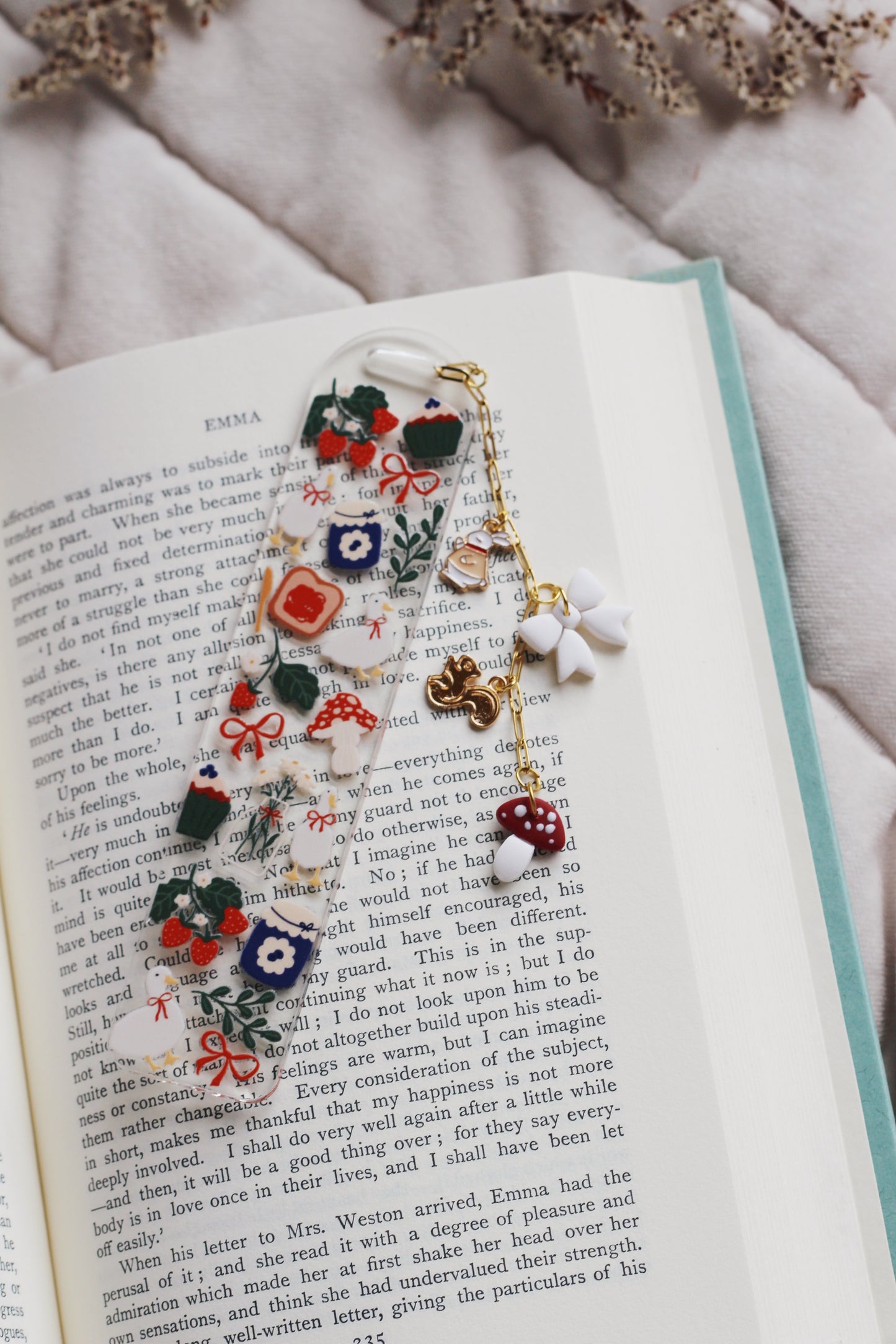 Cottage Bookmark