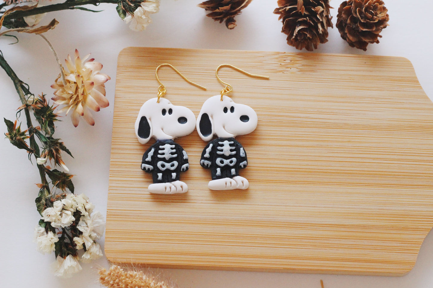 Snoopy Skeleton