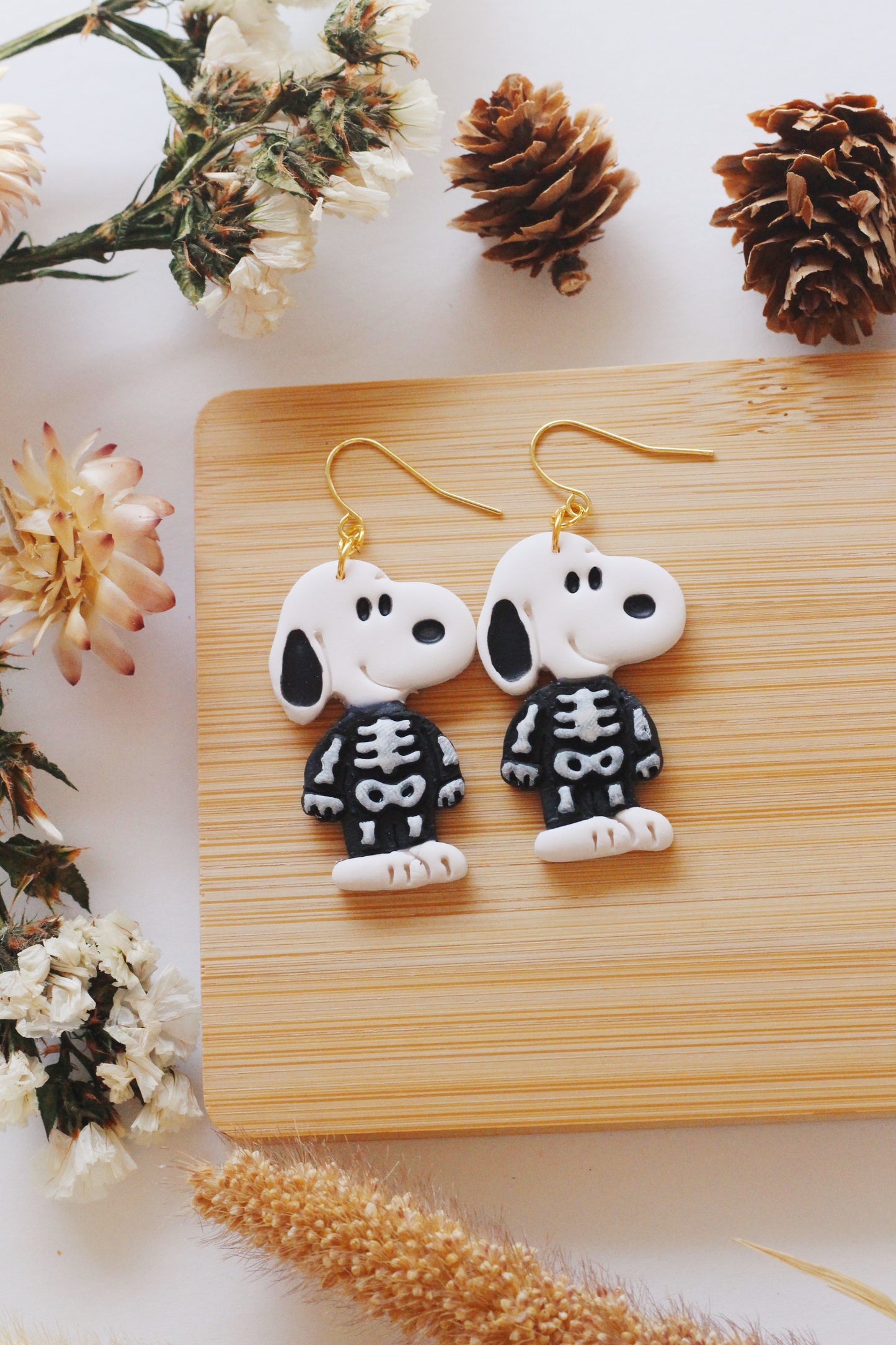 Snoopy Skeleton