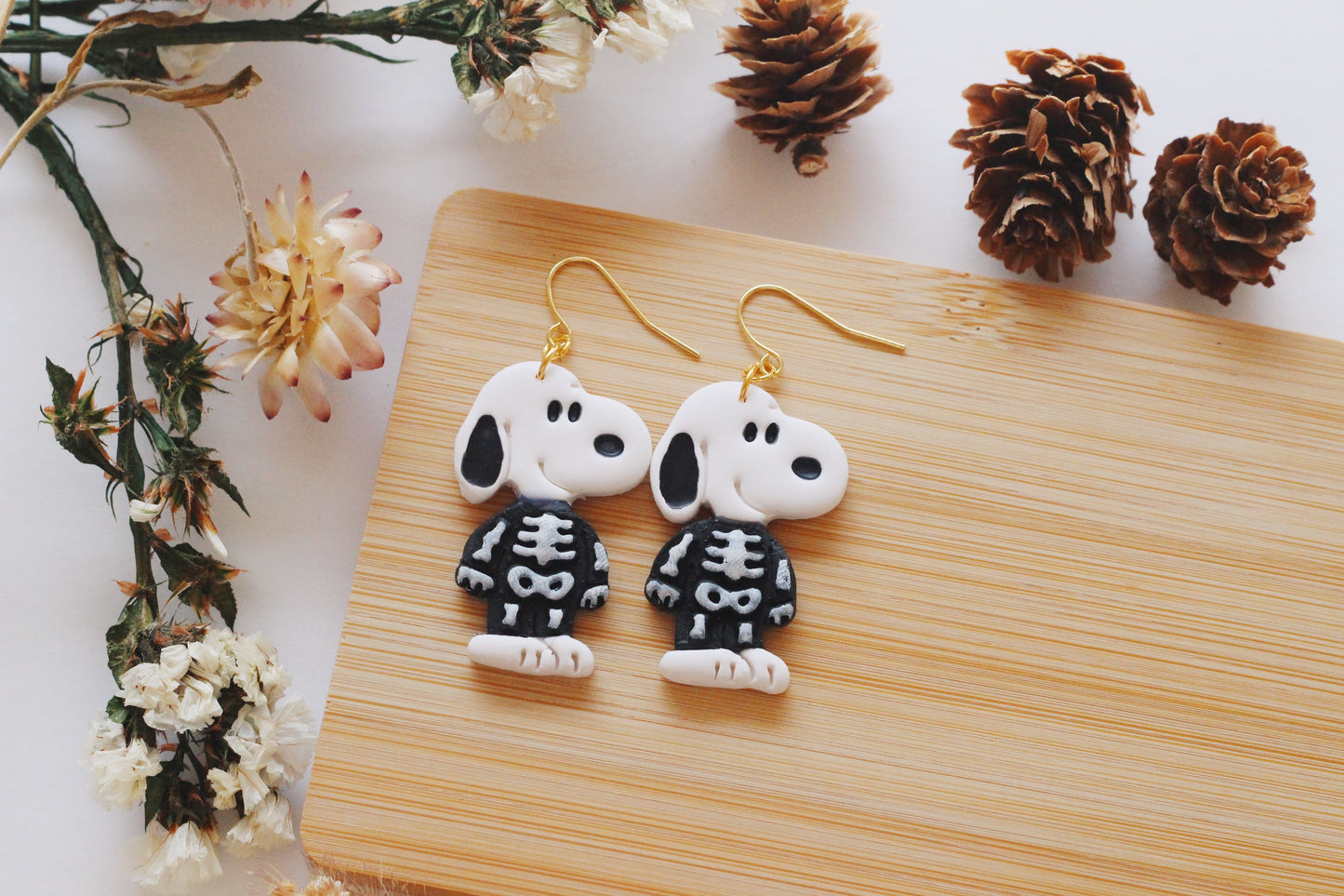 Snoopy Skeleton