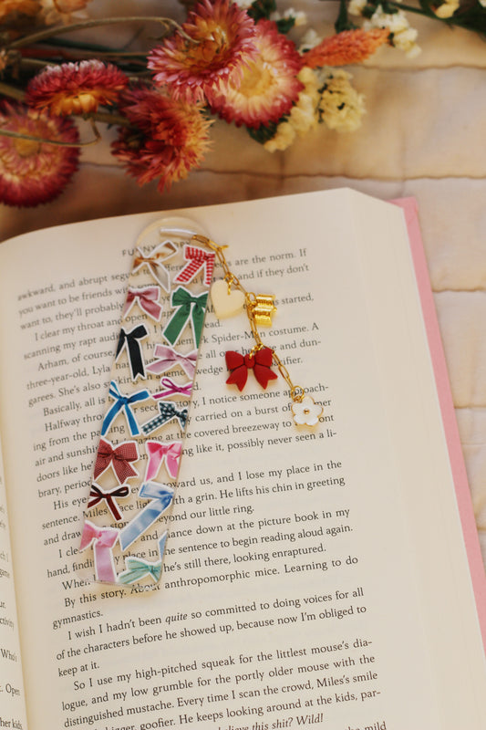 Bows Bookmark