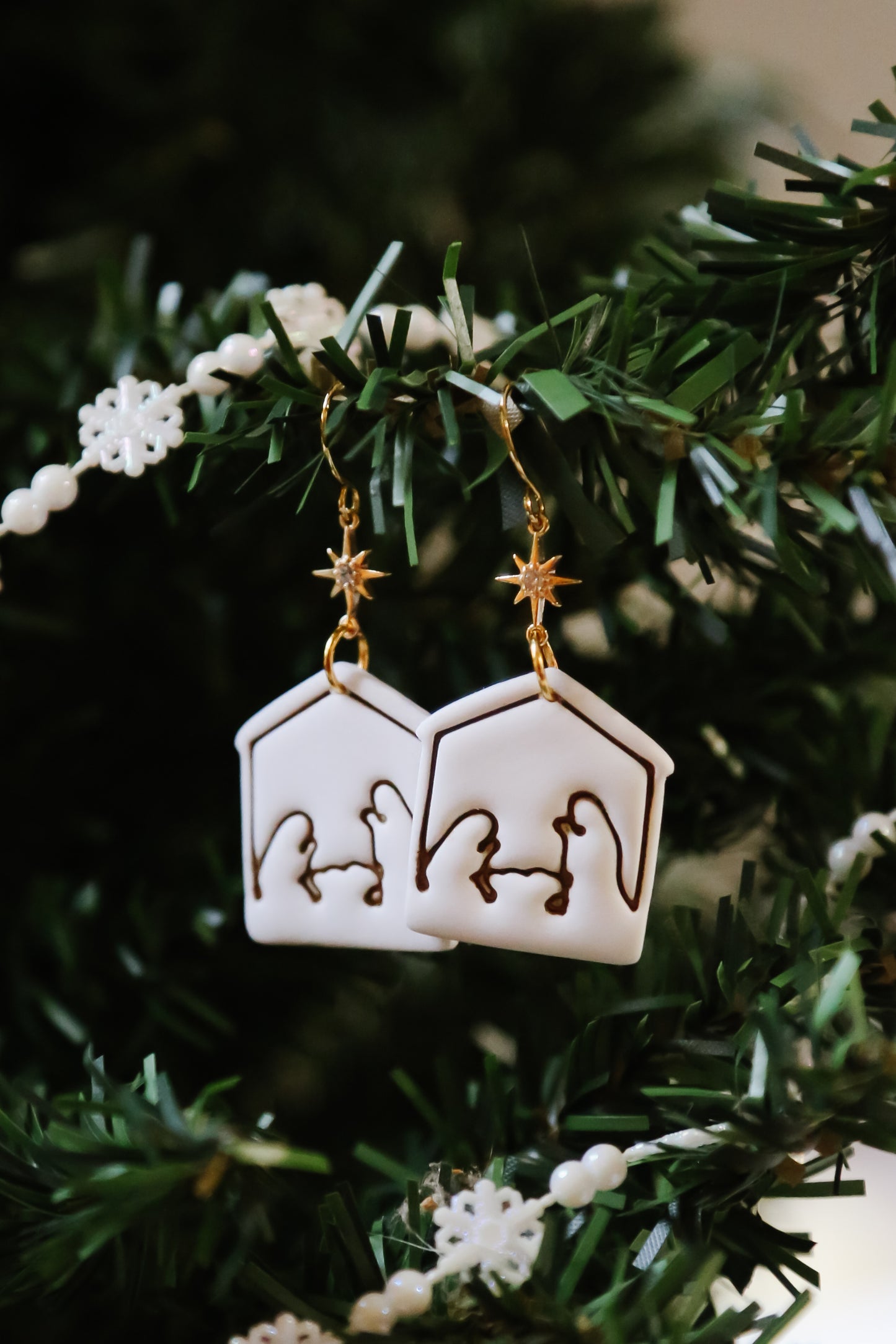Nativity Scene (Multiple Colors)